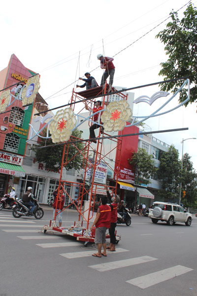Nha Trang "thay áo mới" đón Tết Dương lịch