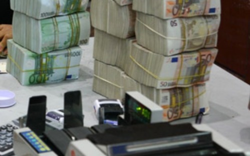 Quản lý vay nợ của doanh nghiệp không được bảo lãnh