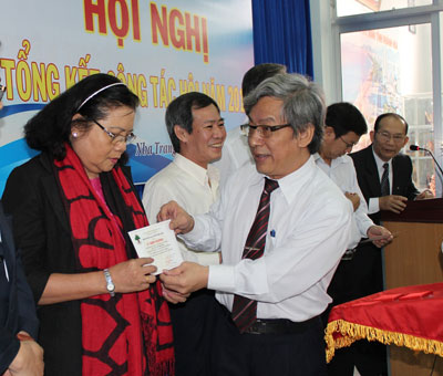 Hơn 1.200 người cao tuổi được bình xét làm kinh tế giỏi