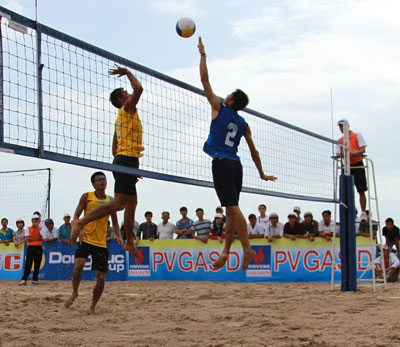 Tập trung nguồn lực để vượt khó