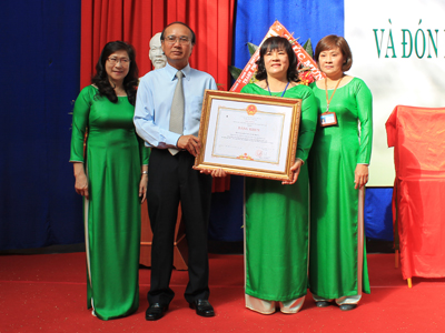 Đón nhận Bằng khen của Thủ tướng Chính phủ