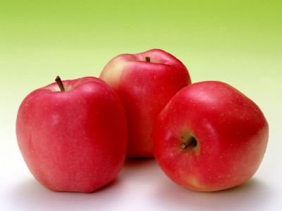 Hàm lượng chất xơ cao trong táo có thể giảm nhẹ hiện tượng buồn nôn