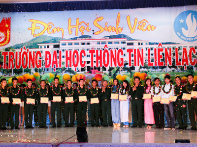 Đêm hội sinh viên Trường Đại học Thông tin Liên lạc