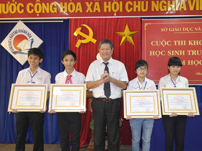 4 sản phẩm đạt giải nhì sẽ tham dự cuộc thi cấp quốc gia