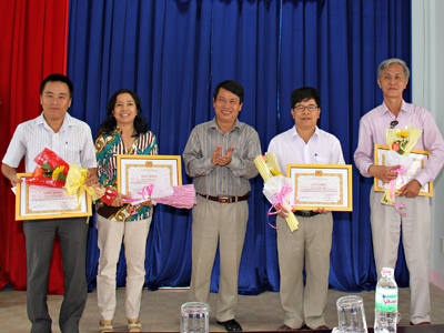 Báo Khánh Hòa tổ chức Hội nghị cộng tác viên năm 2013