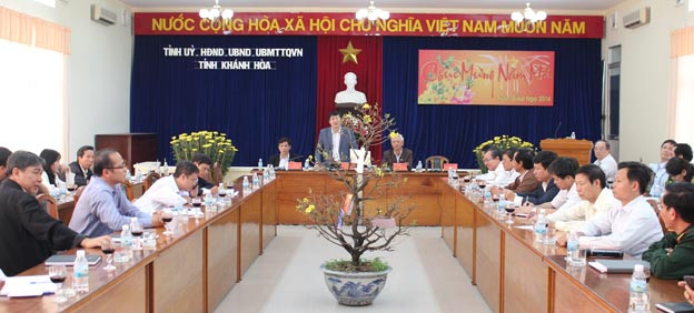 Quang cảnh buổi làm việc.