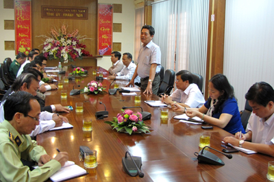 Làm việc và chúc Tết khối Nội chính