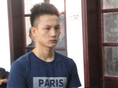 Giật giỏ xách, lĩnh 3 năm tù