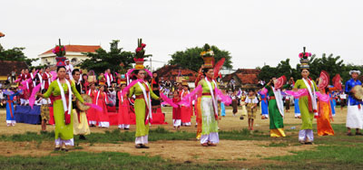 Rộn ràng lễ hội Katê