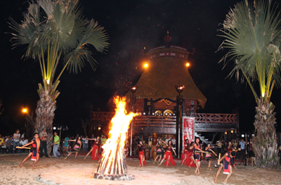 KDL Trăm Trứng triển khai nhiều hoạt động vui xuân và quà tặng cho du khách