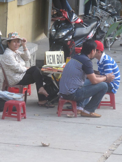 Cần giữ nét đẹp ở chùa Long Sơn