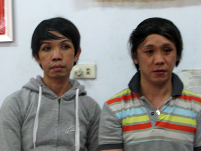 Giả gái để trộm cắp