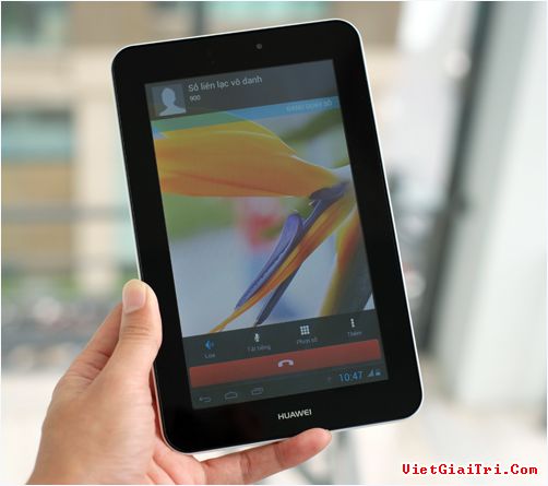 Máy tính bảng hỗ trợ 3G, gọi điện và nhắn tin giá 4 triệu đồng