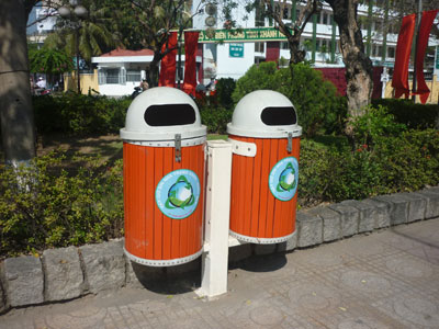 TP. Nha Trang lắp đặt mới 50 thùng rác