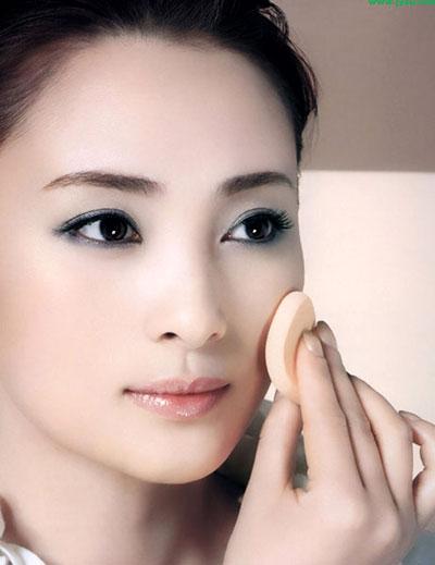 Dùng phấn phủ đúng cách