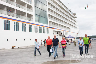 Vì sao khách tàu biển đến Nha Trang giảm?