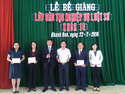 Bế giảng lớp Luật sư tại Khánh Hòa