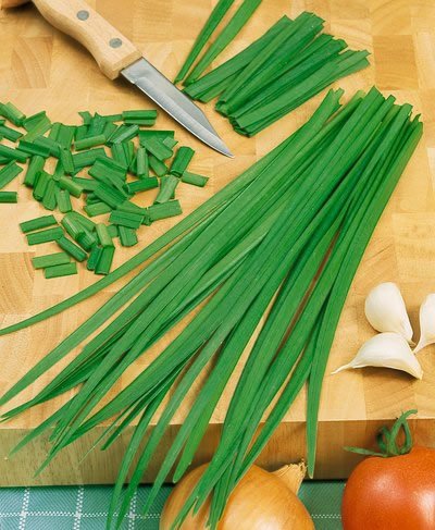 Hẹ chứa nhiều dưỡng chất có lợi cho sức khỏe.