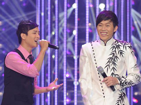 Hoài Lâm (trái), con trai của Hoài Linh sẽ trở thành thí sinh của 