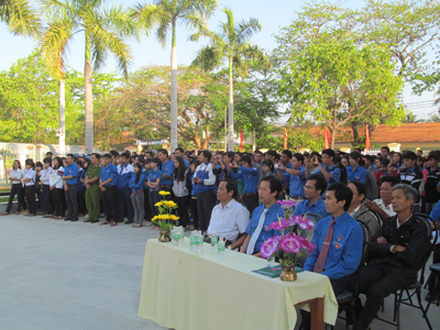 Huyện đoàn Diên Khánh phát động Tháng Thanh niên 2014