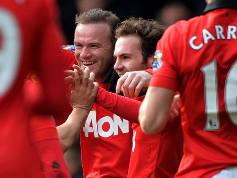 Tam tấu MRV giúp Man Utd chiến thắng