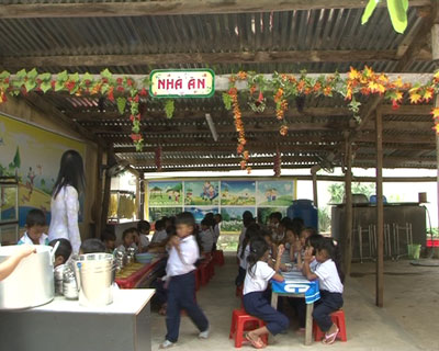 Xây dựng trường chuẩn quốc gia ở Khánh Sơn: Khó đạt mục tiêu