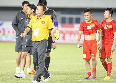 Chọn thầy cho tuyển