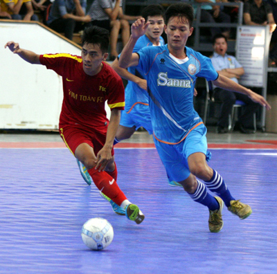 Kịch tính ở bán kết giải Futsal toàn quốc 2014