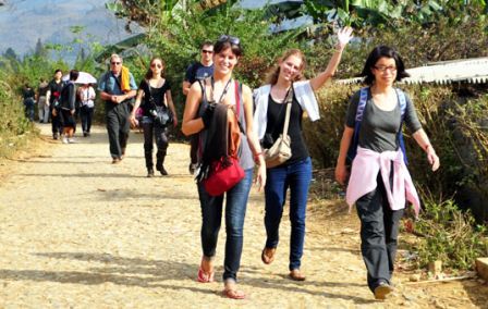 Foreign visitors to Vietnam rise by 29%