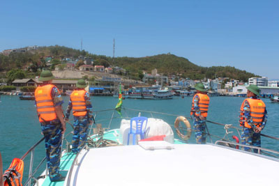 Tăng cường phối hợp hiệp đồng bảo vệ khu vực biên giới giáp ranh