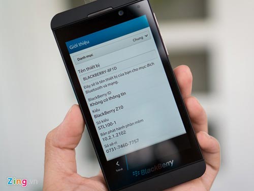 Những chiếc BlackBerry Z10 chính hãng đang giảm giá có hiệu suất thấp hơn so với các phiên bản xách tay từ Âu Mỹ.