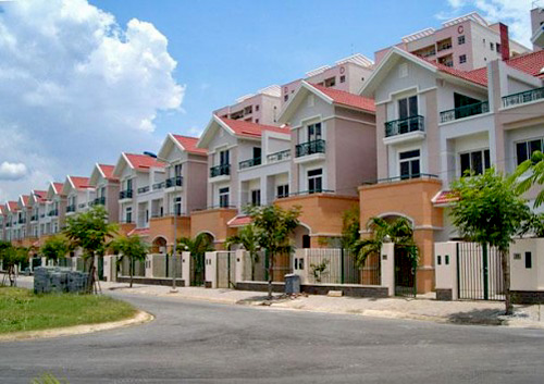 Đại biểu Quốc hội chuyên trách cho ý kiến về dự án Luật Xây dựng (sửa đổi)