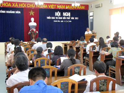 Phát động người dân tham gia cuộc thi tìm hiểu Hiến pháp