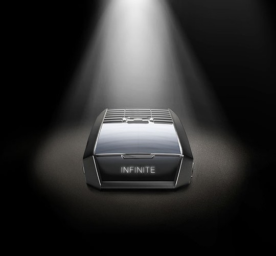 Điện thoại đầu tiên trên thế giới không bao giờ hết pin