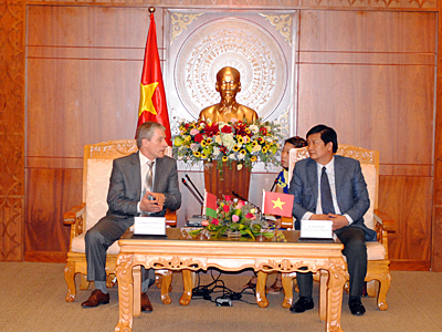 Khánh Hòa và Gomel (Cộng hòa Belarus) xúc tiến quan hệ hợp tác