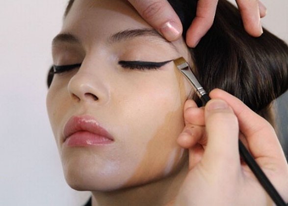 6 kiểu đánh mắt giúp bạn trở nên quyến rũ