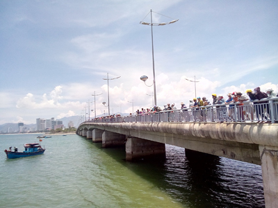 Đã tìm thấy thi thể nữ sinh nhảy cầu Trần Phú