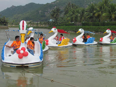 Vui nhộn các hoạt động tại Champa Island dịp lễ