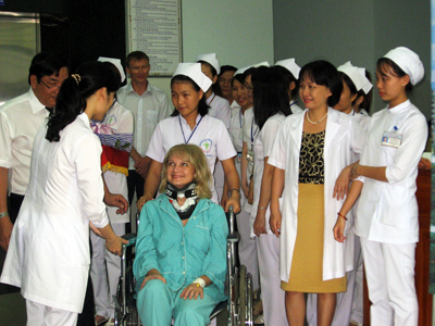 Nữ du khách Nga bị cá nhái đâm đã xuất viện