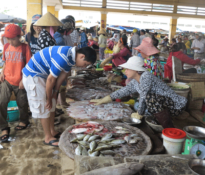 Sức mua tăng nhẹ dịp lễ 30-4 và 1-5