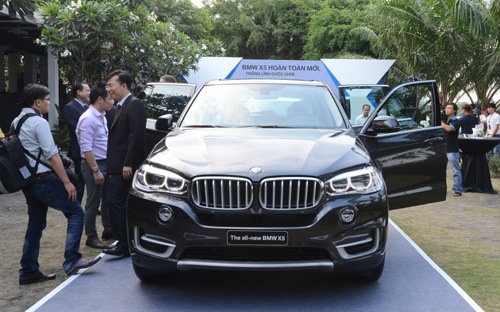 BMW X5 mới giá từ 3,6 tỷ đồng tại Việt Nam
