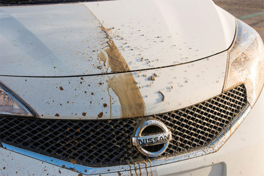 Nissan giới thiệu xe tự làm sạch vết bẩn nhờ lớp sơn phủ nano - Báo Khánh  Hòa điện tử
