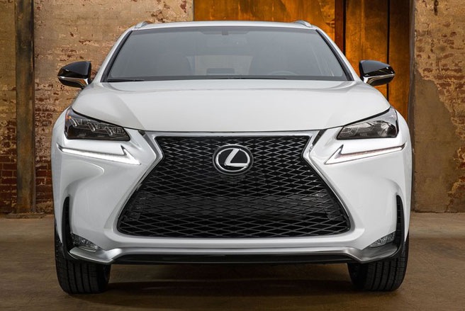 Lexus ra mắt SUV cỡ nhỏ giá khoảng 30.000 USD