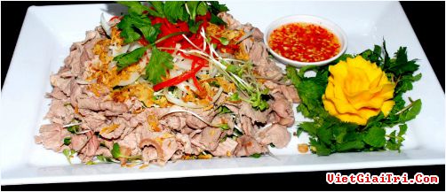 Bắp bò trộn cải mầm