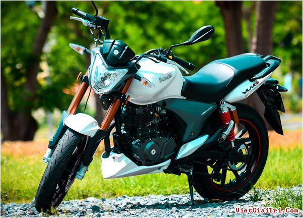 Nakedbike Benelli VLM 150 giá 56 triệu đồng
