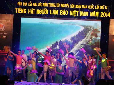 Vòng bán kết Liên hoan Tiếng hát người làm báo Việt Nam lần thứ 4-2014 (Khu vực miền Trung - Tây Nguyên)