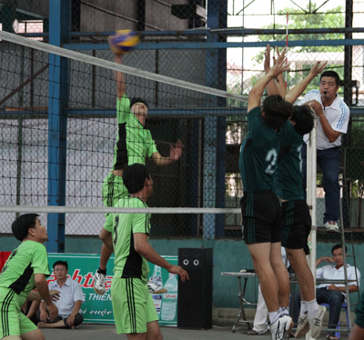 Hào hứng giải bóng chuyền nông dân tỉnh Khánh Hòa