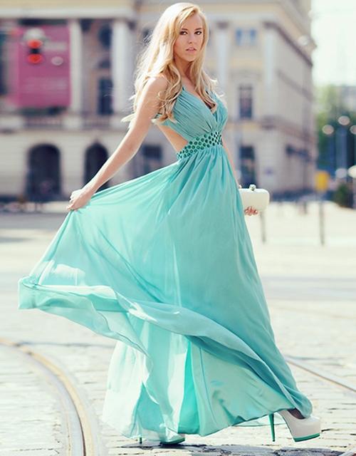 Diện xanh bạc hà dịu mát ngày hè