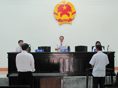 Hủy bản án sơ thẩm vụ trộm cắp điện