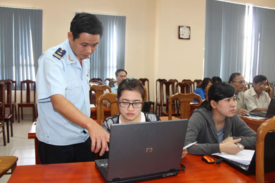 Hiện đại hóa hoạt động hải quan